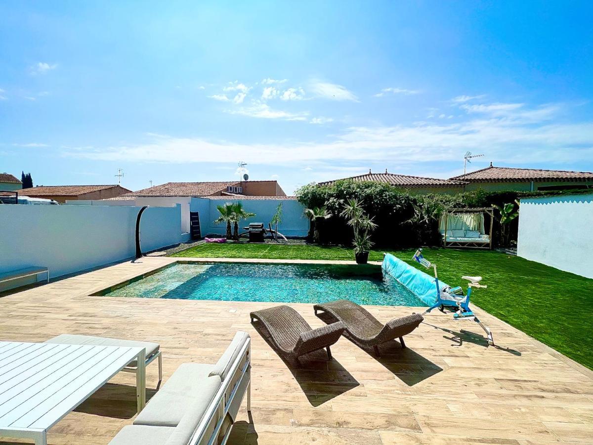 Villa Pescalune ลูเนล ภายนอก รูปภาพ