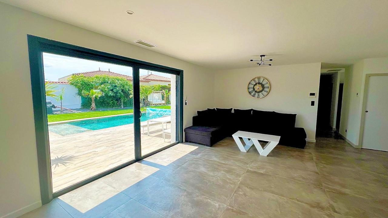 Villa Pescalune ลูเนล ภายนอก รูปภาพ